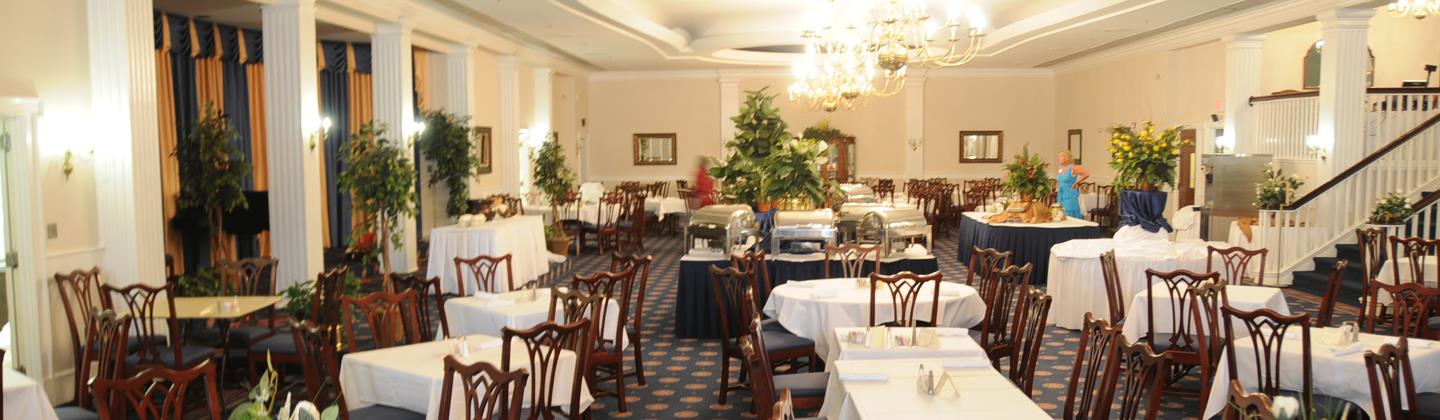 Bolling Club Dining